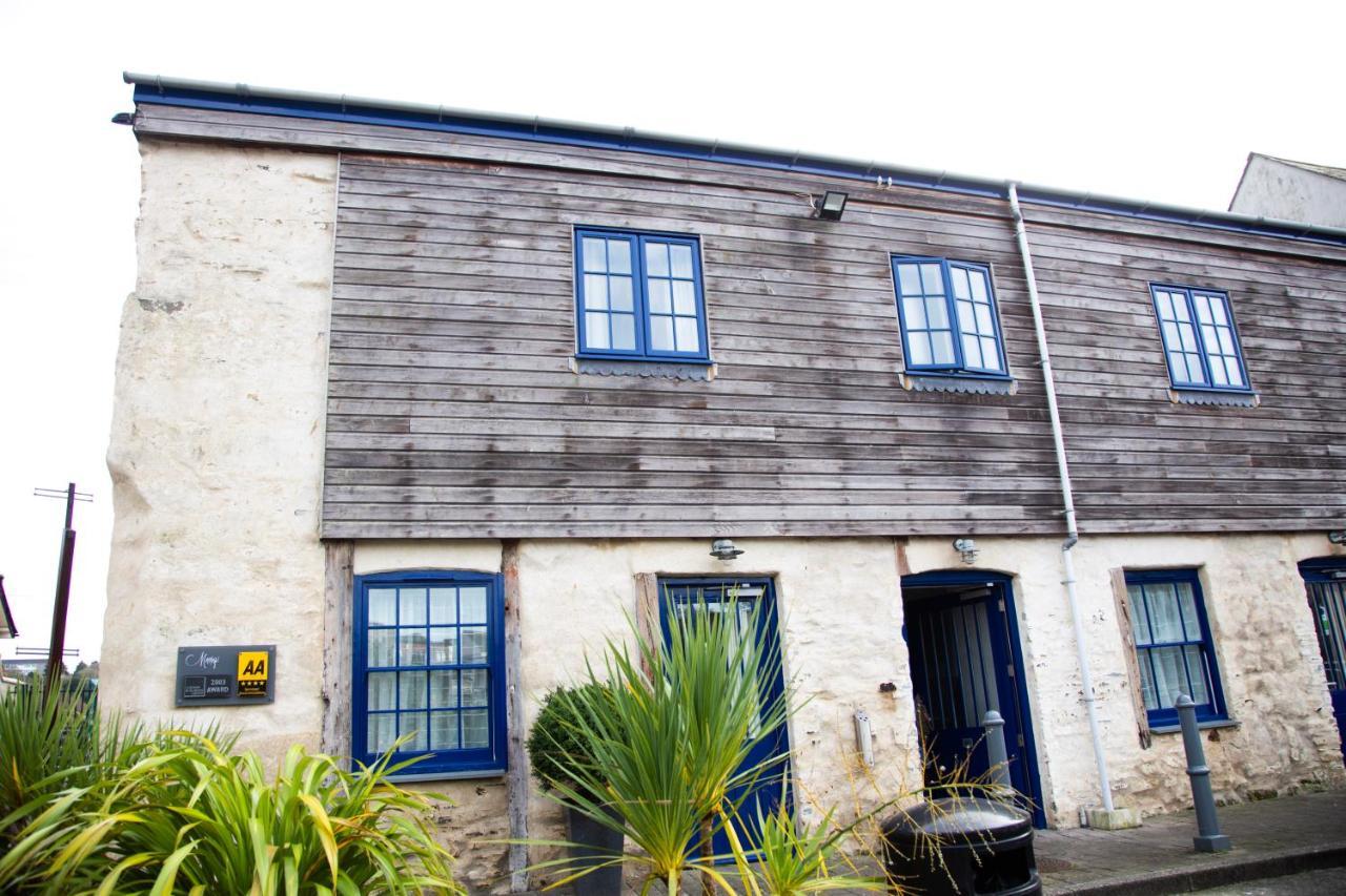 Mannings Hotel